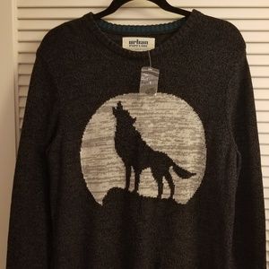 Urban Pipeline Wolf Moon Crewneck Sweater Medium